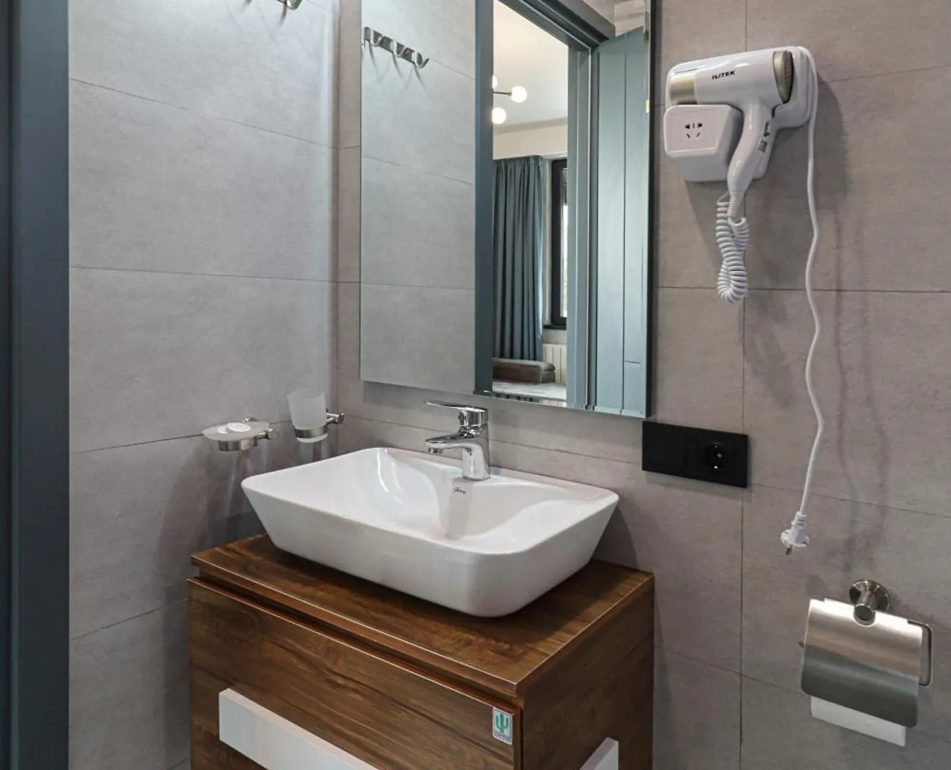 טביליסי Newly Renovated Stylish Apart W Stunning Views גאורגיה